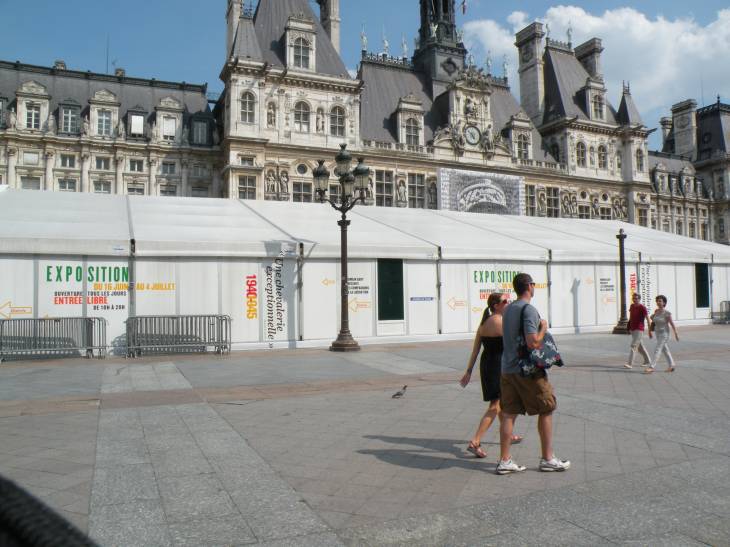  exposition 'une Chevalerie exceptionnelle', place de l'Hotel de Ville